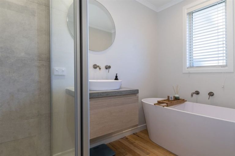 Photo of property in 12 Brinkley Road, Otumoetai, Tauranga, 3110