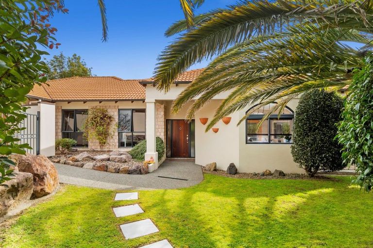 Photo of property in 2 Eyres Place, Ohauiti, Tauranga, 3112