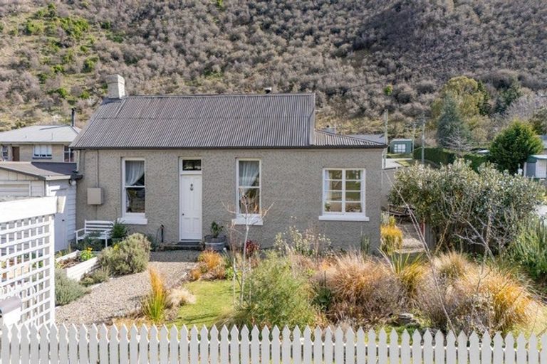 Photo of property in 153 Scotland Street, Roxburgh, 9500