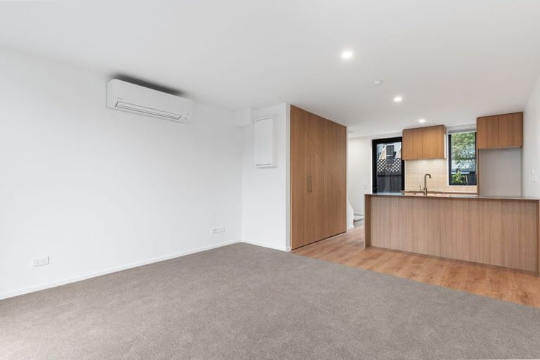 Photo of property in 4/7 Grove Road, Addington, Christchurch, 8024