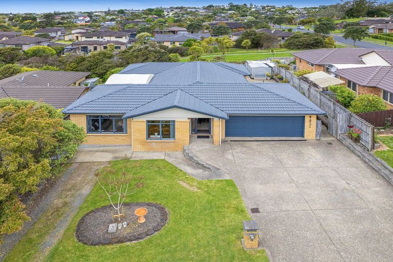 Photo of property in 4 Kingtide Place, Red Beach, 0932