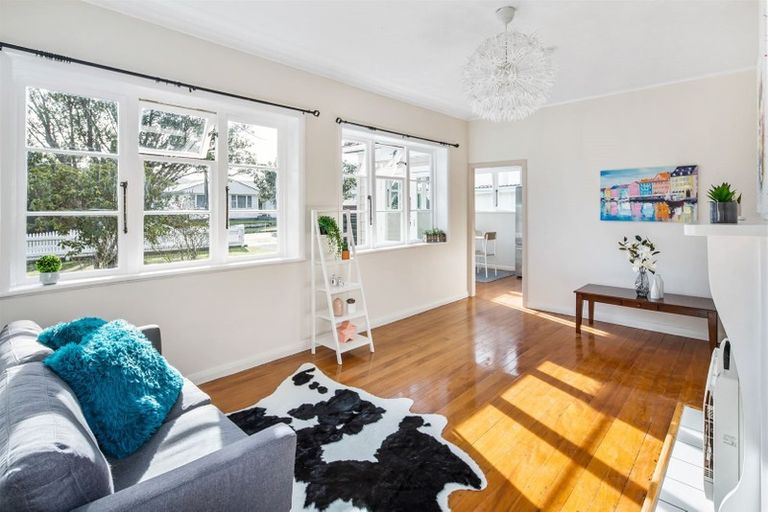 Photo of property in 3 Galway Street, Waterloo, Lower Hutt, 5011