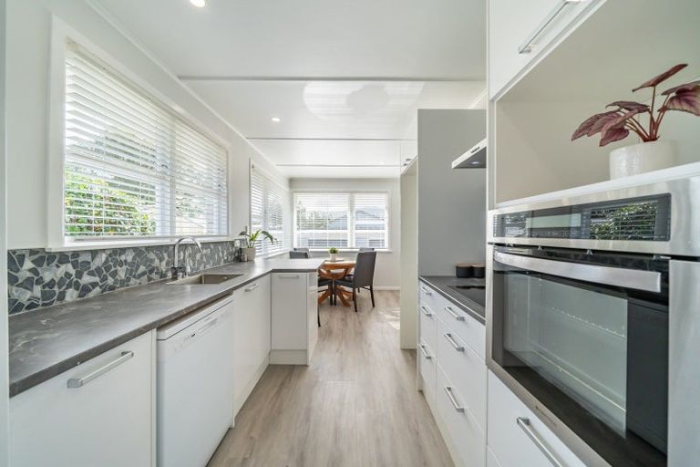 Photo of property in 76c Martin Street, Wallaceville, Upper Hutt, 5018