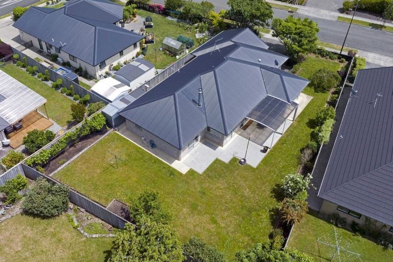 Photo of property in 15 Wanderers Avenue, Brightwater, 7022