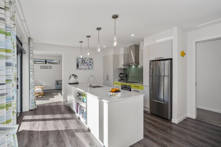 Photo of property in 22 Penetaka Heights, Pyes Pa, Tauranga, 3112