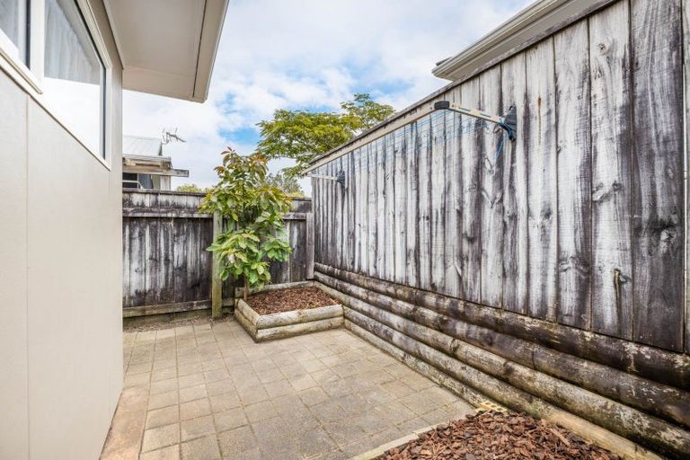 Photo of property in 10 Richmond Street, Fitzroy, New Plymouth, 4312