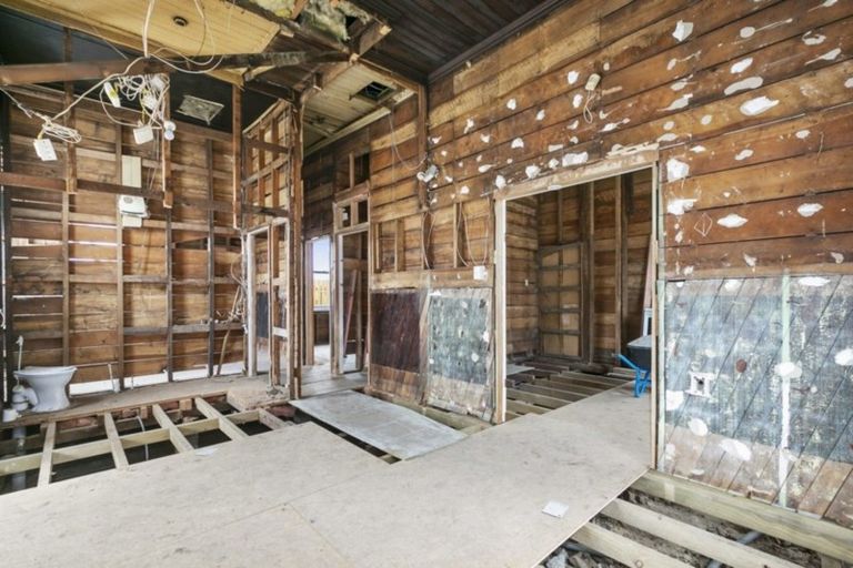 Photo of property in 482 Hillside Road, Caversham, Dunedin, 9012