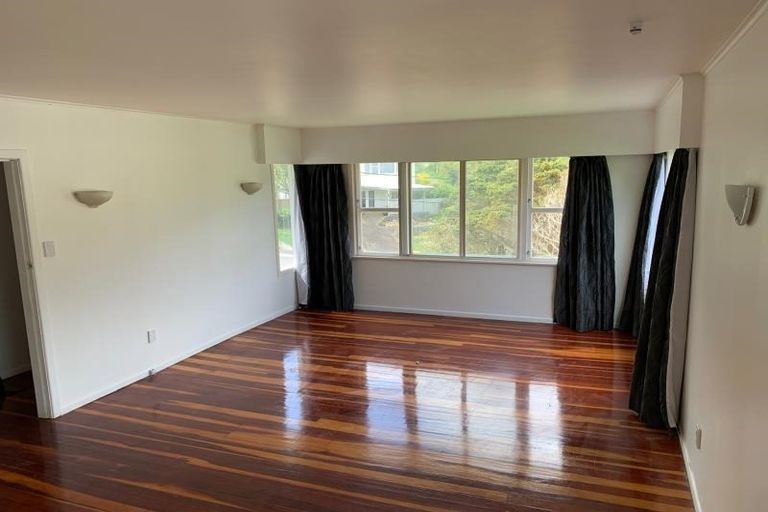 Photo of property in 17 Canterbury Street, Karori, Wellington, 6012