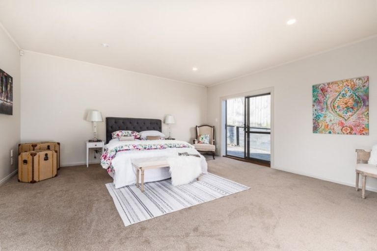 Photo of property in 7 Ferry Parade, Herald Island, Auckland, 0618