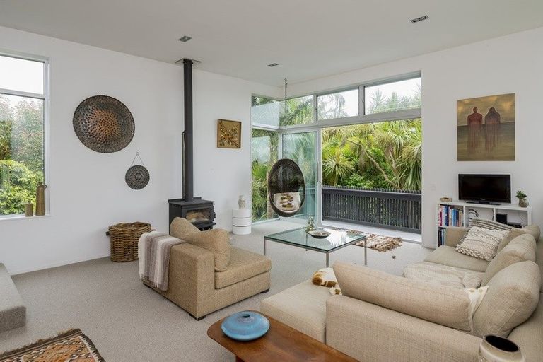 Photo of property in 58 Matai Road, Raumati South, Paraparaumu, 5032