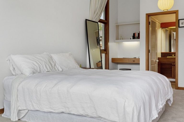 Photo of property in 33 Lynfield Avenue, Ilam, Christchurch, 8041