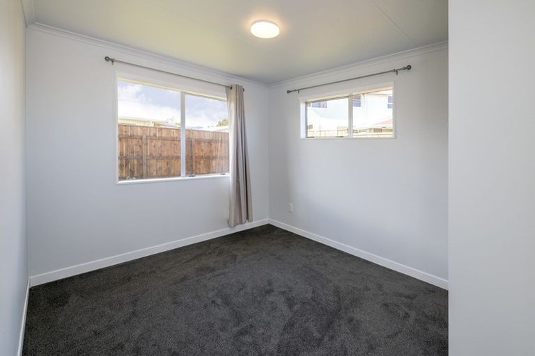 Photo of property in 33b Balmoral Street, Levin, 5510