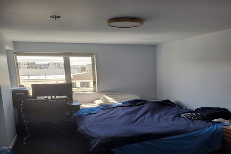Photo of property in Cube Apartments, 4h/242 Taranaki Street, Mount Cook, Wellington, 6011
