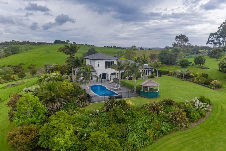 Photo of property in 21 Magnolia Tree Lane, Kerikeri, 0294