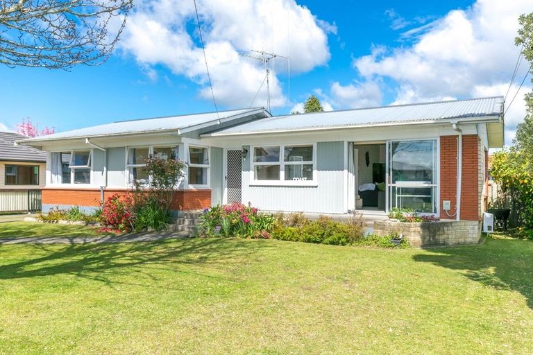 Photo of property in 37 Heath Street, St Andrews, Hamilton, 3200