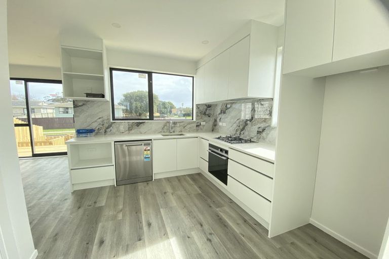 Photo of property in 22b Sharland Avenue, Manurewa, Auckland, 2102