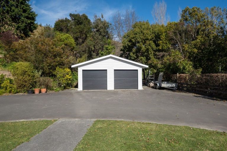 Photo of property in 339 Seafield Road, Eskdale, Napier, 4182