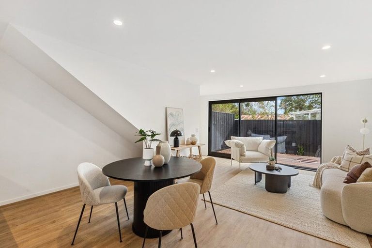 Photo of property in 2/12 Tabart Street, Woolston, Christchurch, 8023