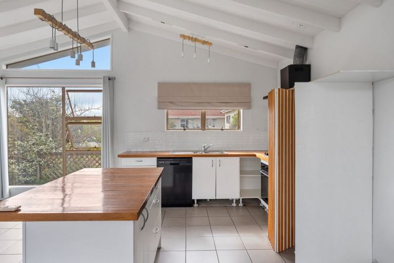 Photo of property in 62 Toi Street, Otaki Beach, Otaki, 5512