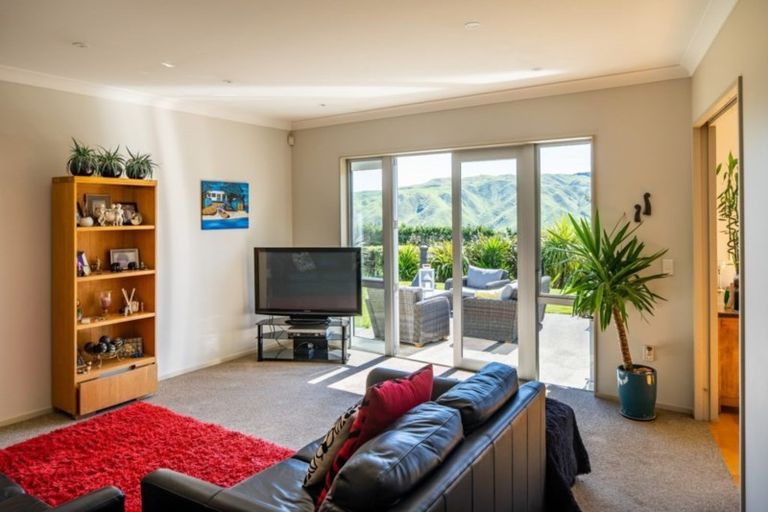 Photo of property in 450a Flightys Road, Judgeford, Porirua, 5381