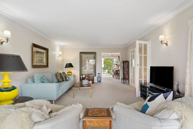 Photo of property in 6 Adonis Place, Half Moon Bay, Auckland, 2012