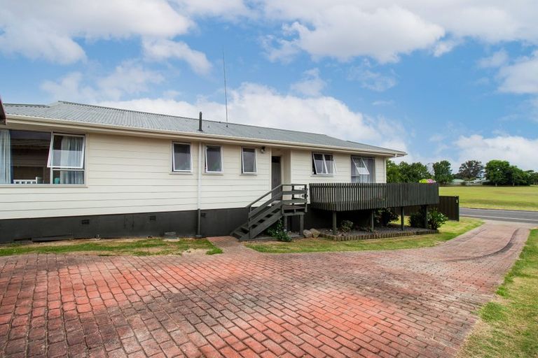 Photo of property in 51 Awatapu Drive, Whakatane, 3120