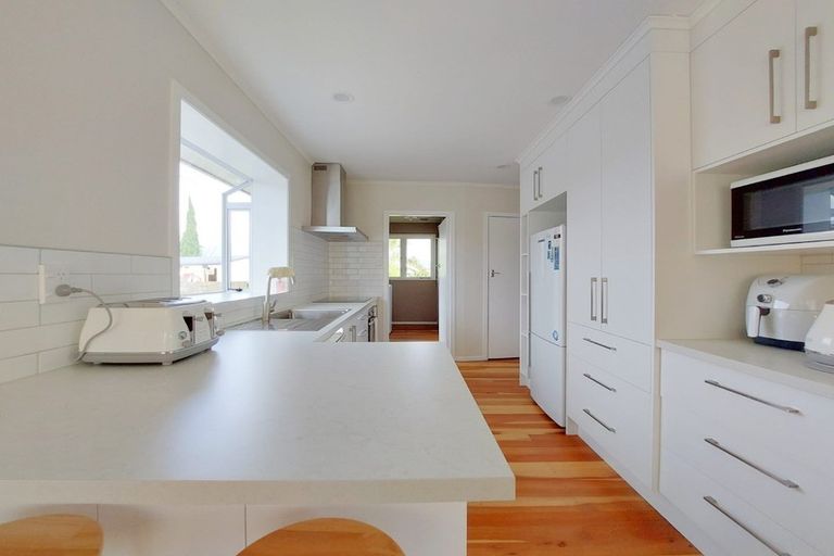 Photo of property in 20 Duncan Road, St Andrews, Hamilton, 3200