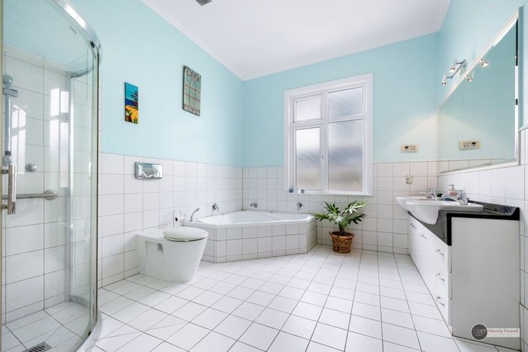 Photo of property in 8 Nelson Street, Petone, Lower Hutt, 5012