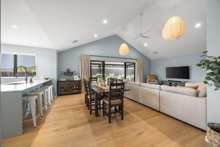 Photo of property in 7 Dingle Street, Lake Hawea, 9382