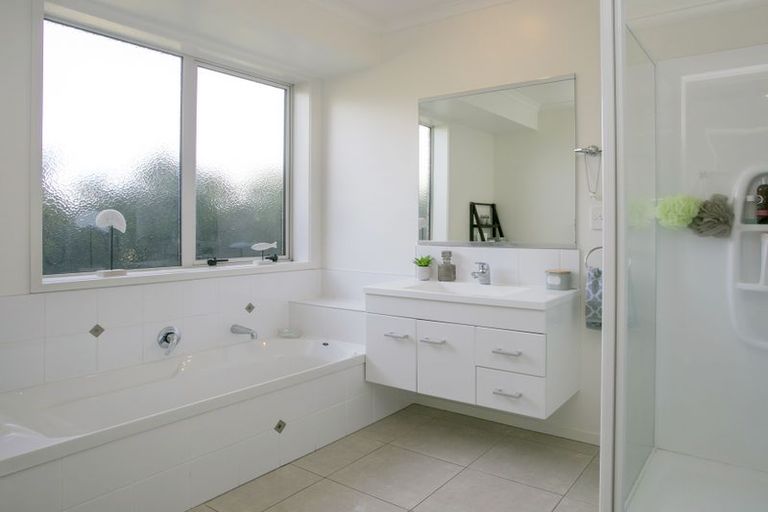 Photo of property in 2/25 Marshall Avenue, Richmond Heights, Taupo, 3330