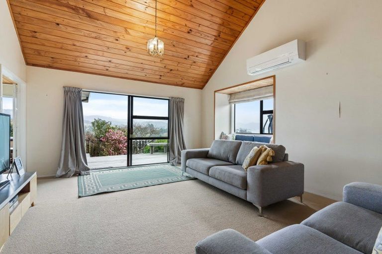 Photo of property in 105 Bruce Wallace Place, Whangamata, 3620