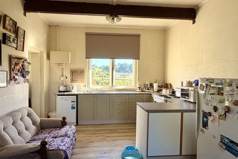 Photo of property in 389 Pukeuri-oamaru Road, Pukeuri, Oamaru, 9493