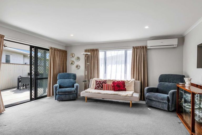 Photo of property in 2 Burns Street, Springvale, Whanganui, 4501