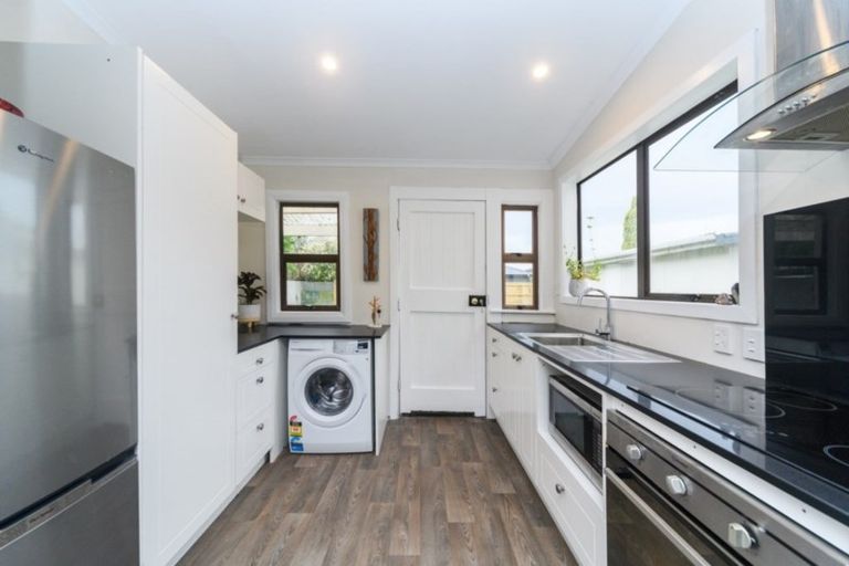 Photo of property in 18 Carlisle Street, Milson, Palmerston North, 4414