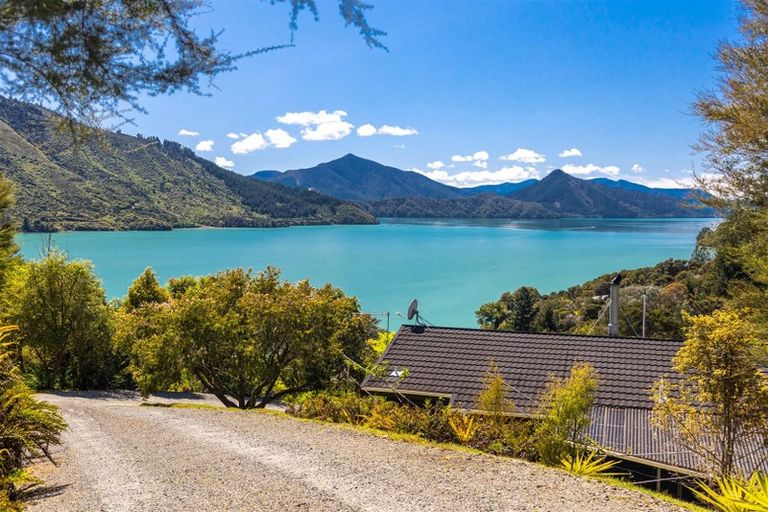 Photo of property in 540 Moetapu Bay Road, Moetapu Bay, Picton, 7282