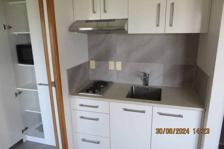 Photo of property in 57 Haseler Crescent, Howick, Auckland, 2014