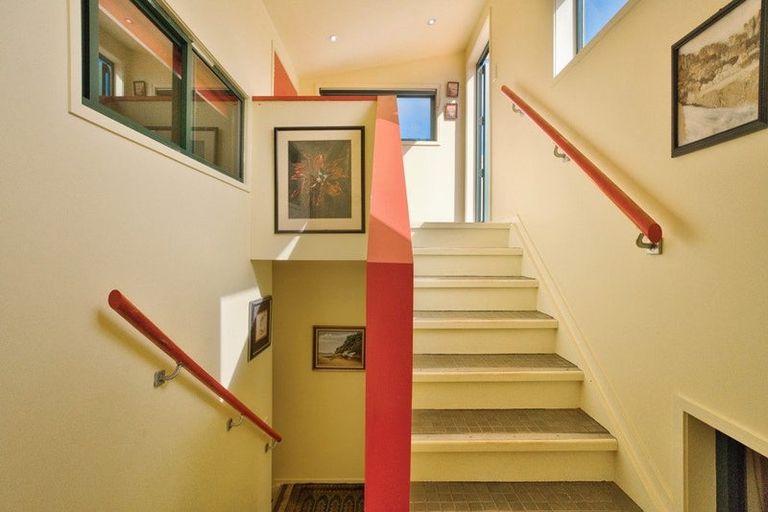 Photo of property in 5 Roseneath Place, Birkdale, Auckland, 0626