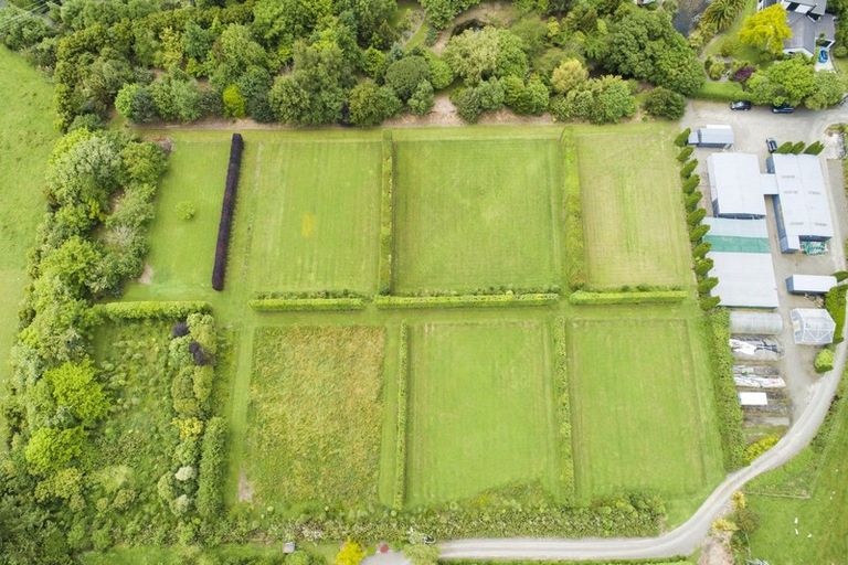 Photo of property in 126 Turitea Road, Fitzherbert, Palmerston North, 4472