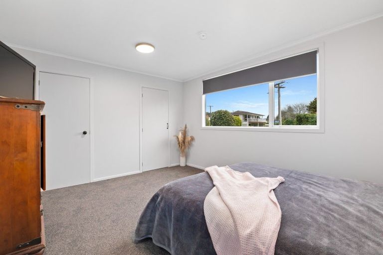 Photo of property in 70 Wharetoroa Drive, Rotoiti Forest, Rotorua, 3074