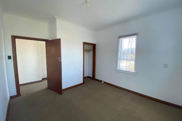 Photo of property in 1 Rangiora Street, Castlecliff, Whanganui, 4501