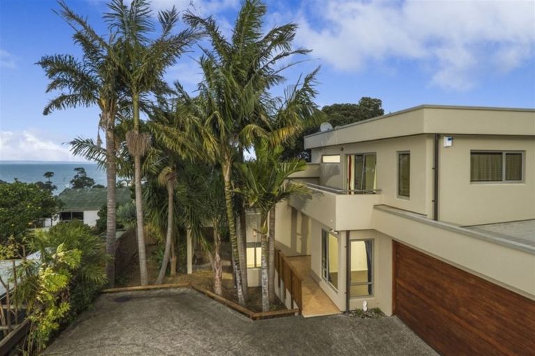 Photo of property in 1/9 Auld Street, Torbay, Auckland, 0630