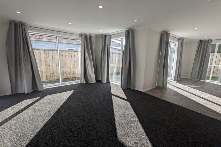 Photo of property in 27 Cook Street, Foxton, 4814