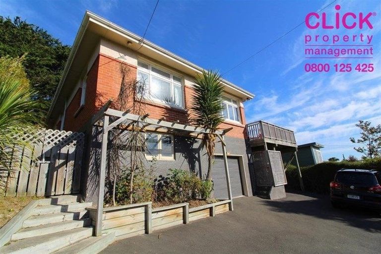 Photo of property in 18 Castlewood Road, Company Bay, Dunedin, 9014