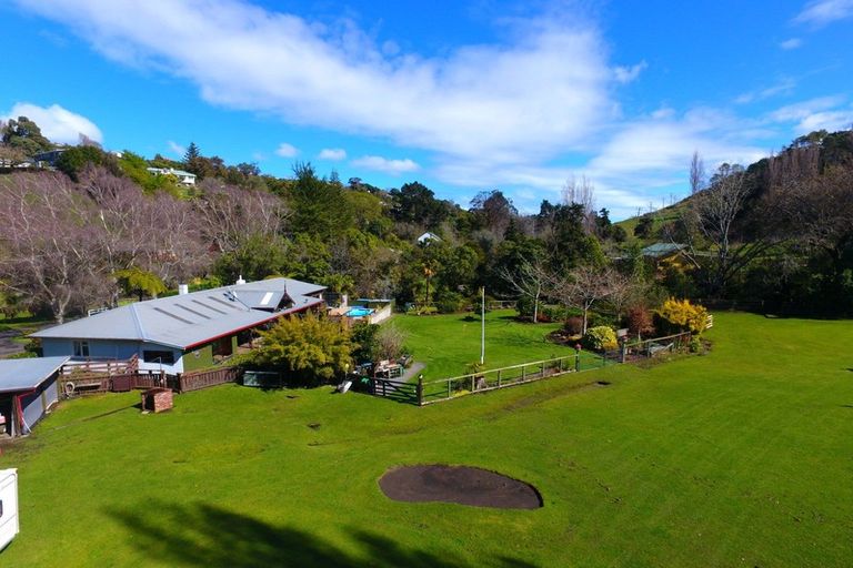 Photo of property in 33 Durie Vale Road, Durie Hill, Whanganui, 4500