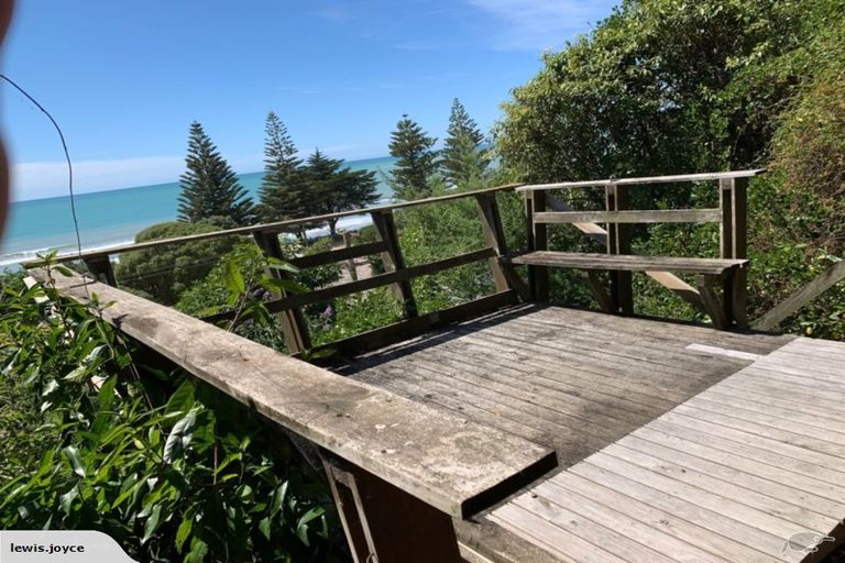 Photo of property in 40 Moody Street, Gore Bay, Cheviot, 7383