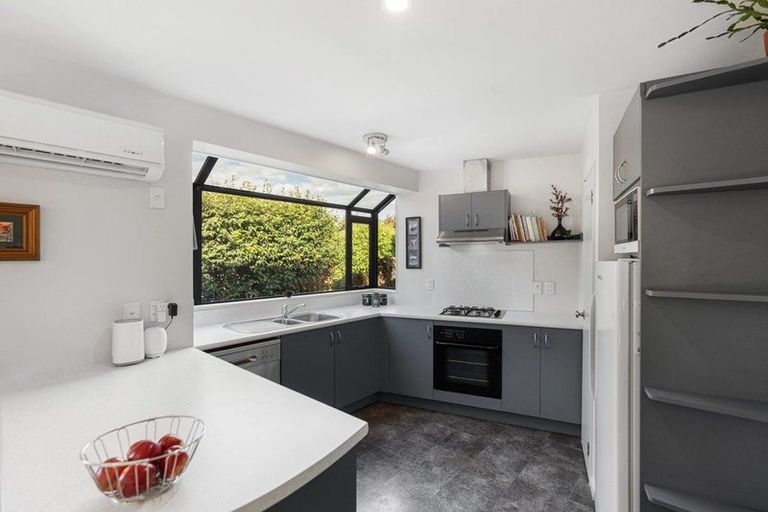 Photo of property in 54 Parade Court, Addington, Christchurch, 8024