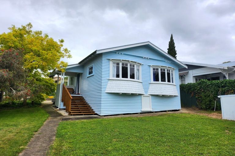 Photo of property in 194 Normanby Road, Paeroa, 3600