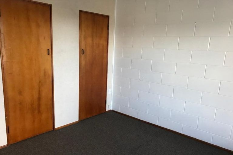 Photo of property in 5/4 Ashby Place, Pukekohe, 2120