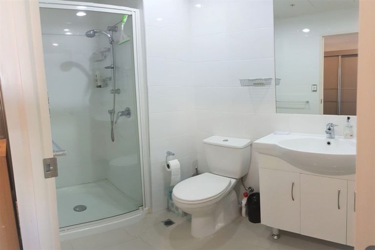 Photo of property in 405/26 Remuera Road, Newmarket, Auckland, 1050