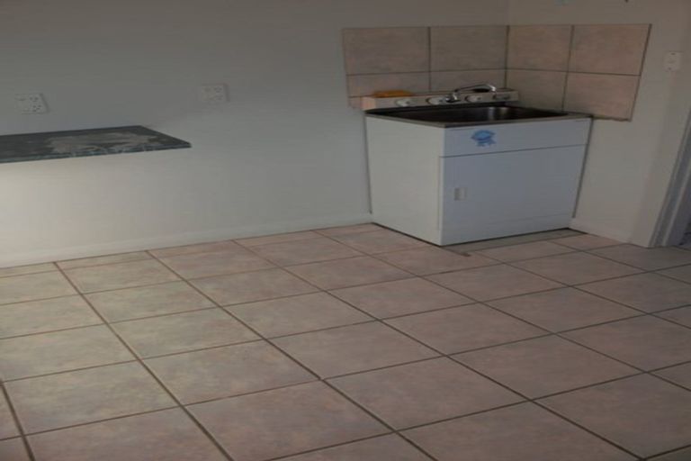 Photo of property in Sharella Park Cattery, 578 Kairanga Bunnythorpe Road, Newbury, Palmerston North, 4478